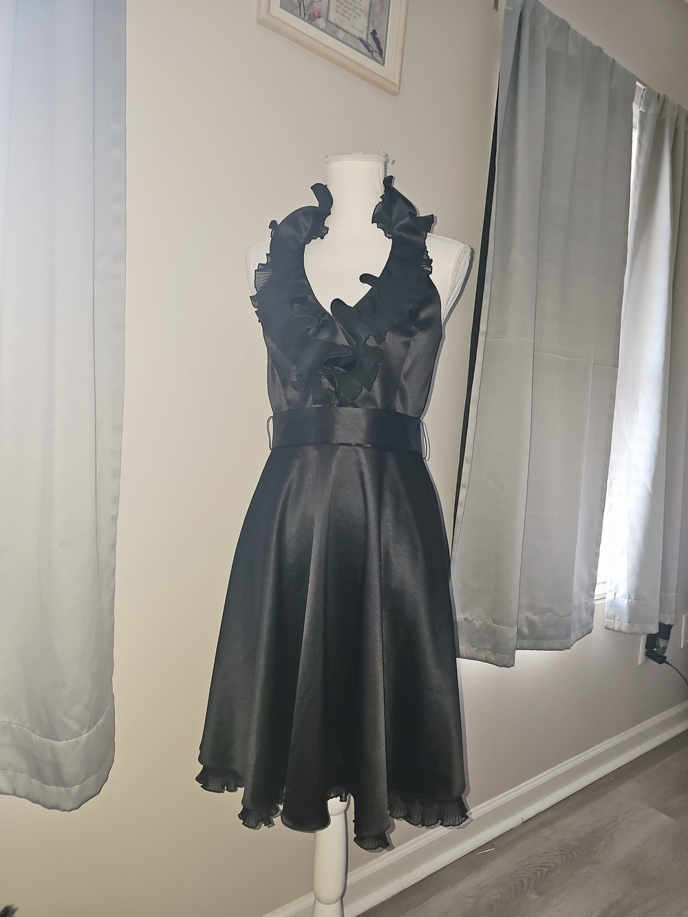White House Black Market Black Satin Ruffle Halter Cocktail Dress Size 4